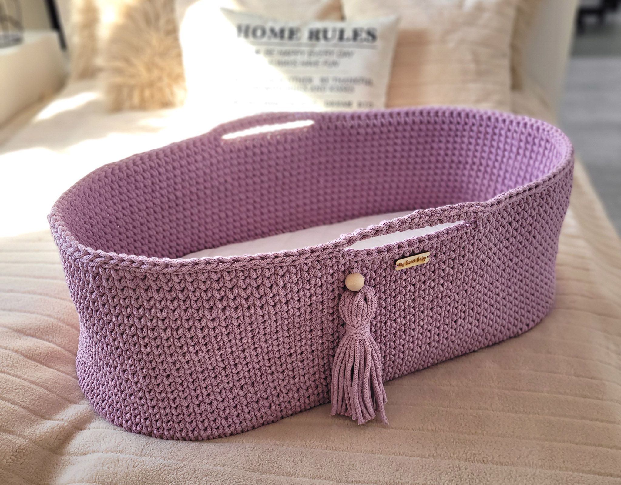 Boho Mojzesova košara z vzglavnikom in odejo – lavender (ročno kvačkano!)