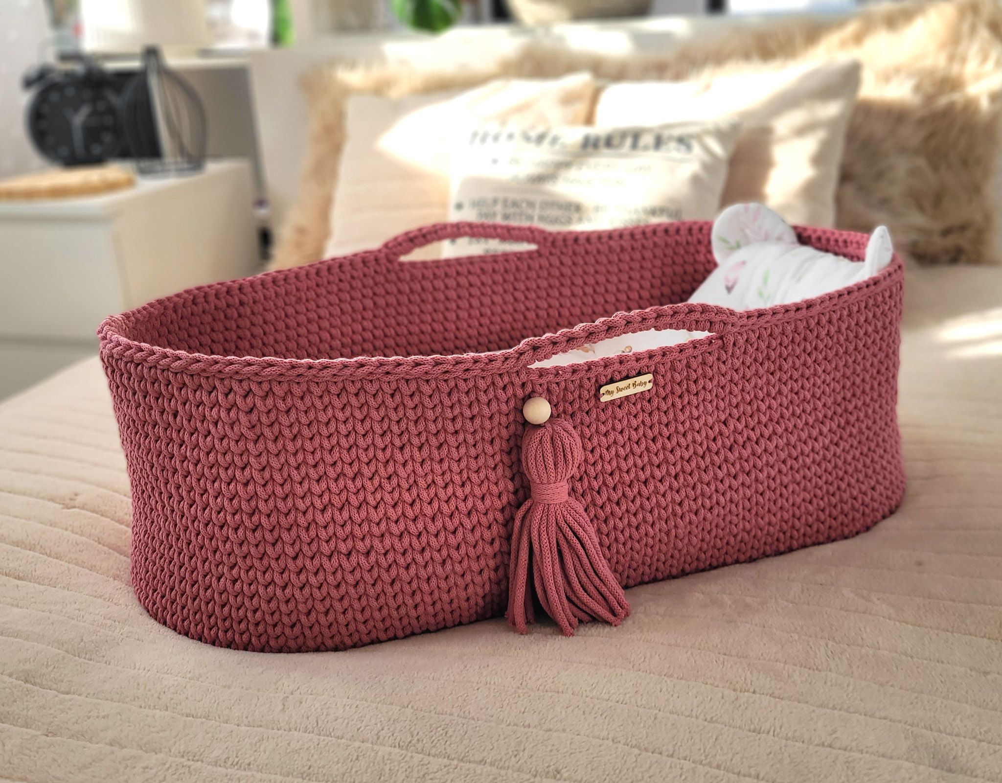 Boho Mojzesova košara z vzglavnikom in odejo – blossom (ročno kvačkano!)